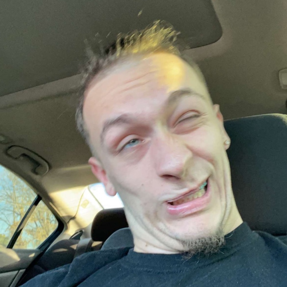 Meet your Posher, Clifford